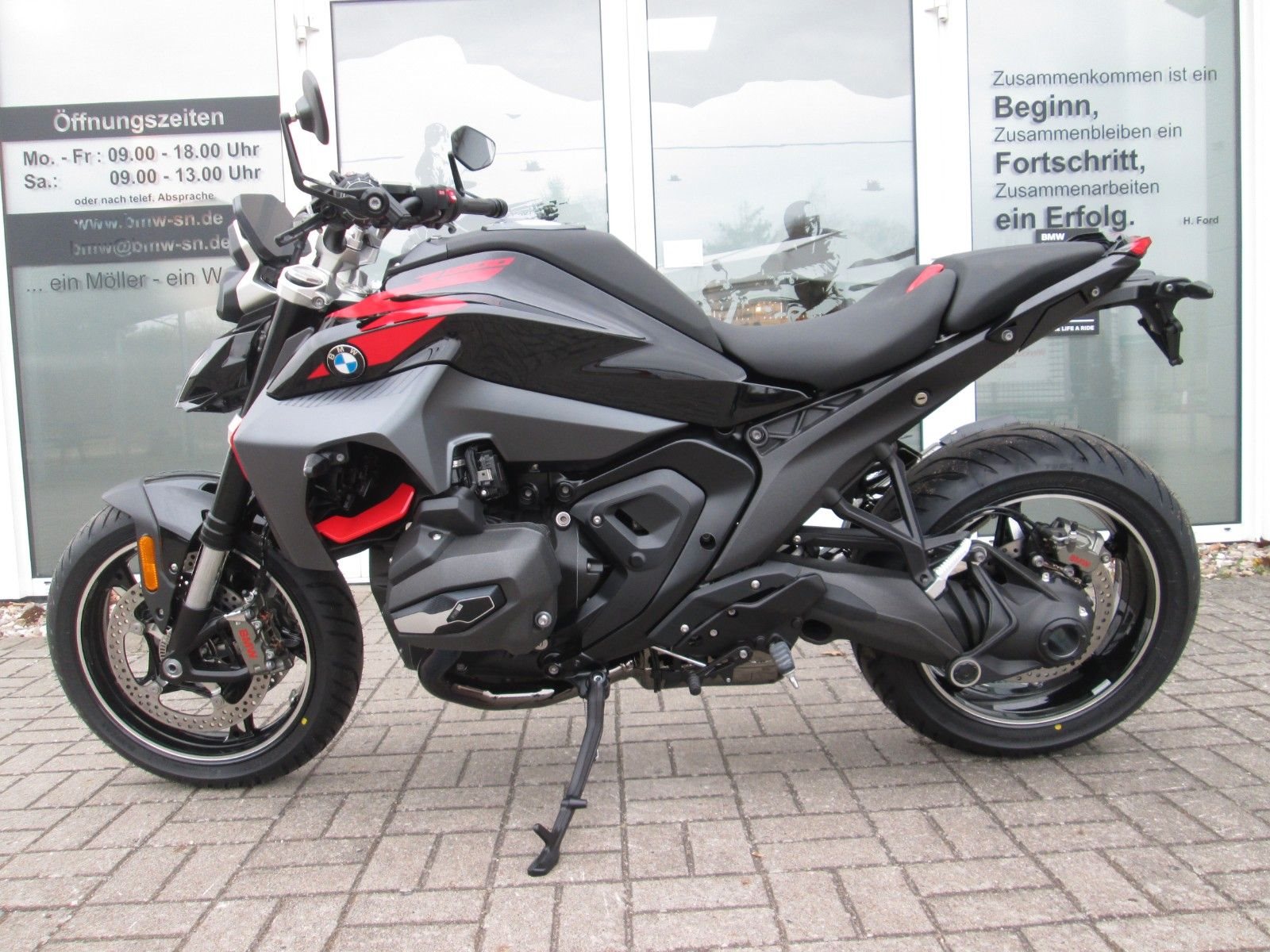 BMW R 1300 R