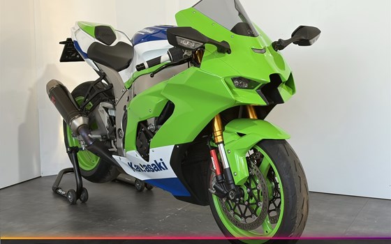 Gebrauchtmotorrad Kawasaki Ninja ZX-10R 40th Anniversary Edition - Bild 1