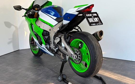 Gebrauchtmotorrad Kawasaki Ninja ZX-10R 40th Anniversary Edition - Bild 3