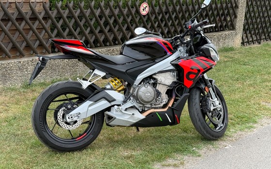 Gebrauchtmotorrad Aprilia Tuono 660 Factory - Bild 2