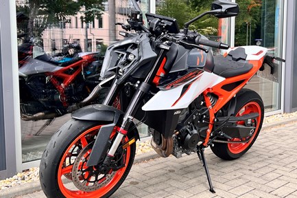 KTM 990 Duke R