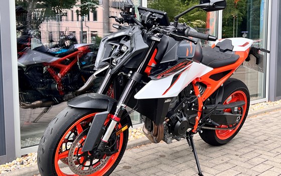 Gebrauchtmotorrad KTM 990 Duke R - Bild 1