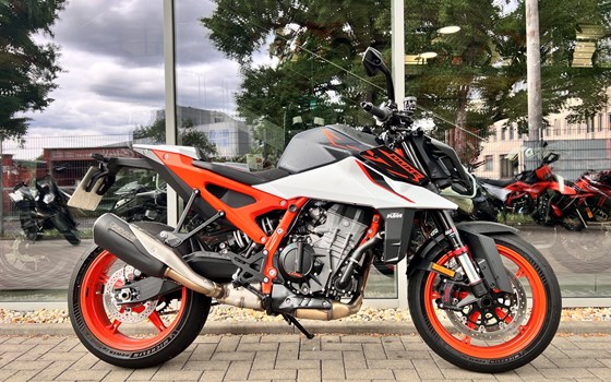 Gebrauchtmotorrad KTM 990 Duke R - Bild 3