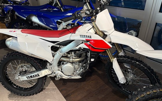 Neufahrzeug Yamaha YZ450F - Bild 2