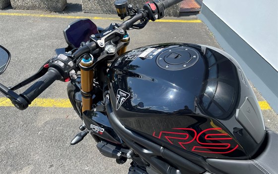 Gebrauchtmotorrad Triumph Speed Triple 1200 RS - Bild 4