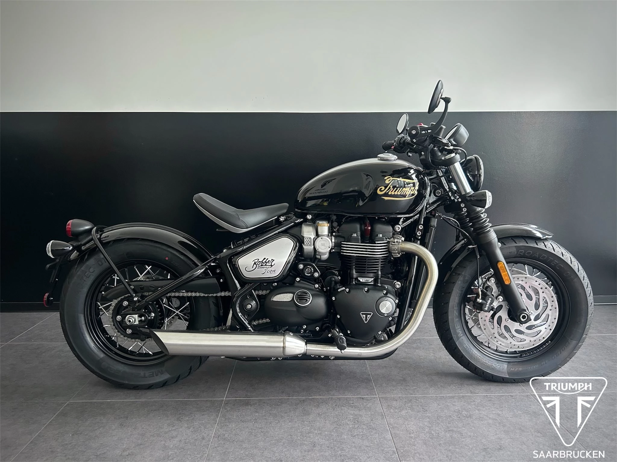 Triumph Bonneville Bobber