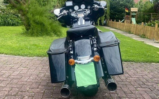 Gebrauchtmotorrad Harley-Davidson Street Glide FLHX - Bild 8