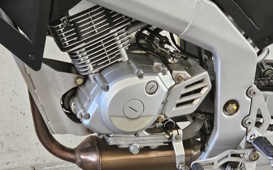 Gebrauchtmotorrad Motorhispania MH7 Naked Air - Bild 6