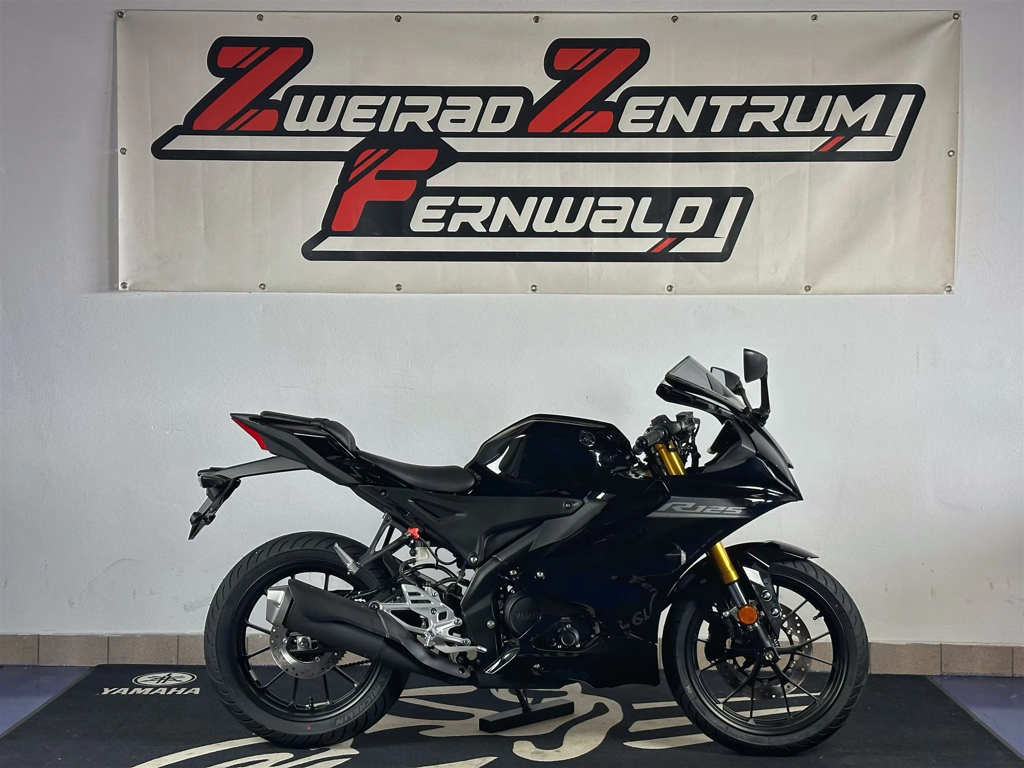 Yamaha R125