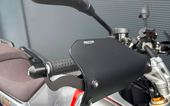 Gebrauchtmotorrad Moto Guzzi V100 Mandello S - Bild 4