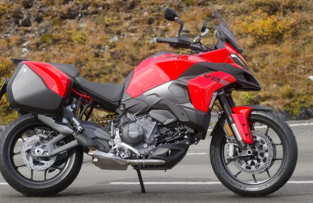 Ducati Multistrada V2 S<br />Travel