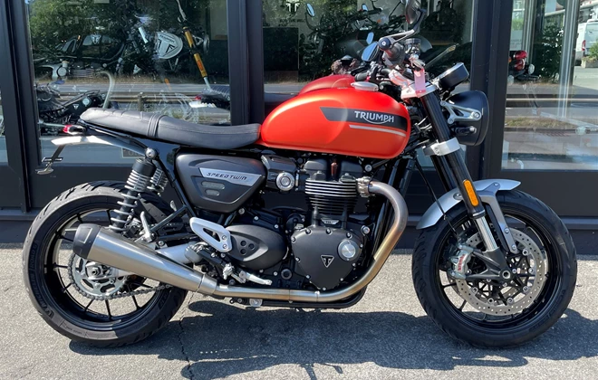 Triumph Speed Twin 1200