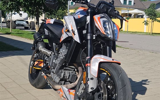 Gebrauchtmotorrad KTM 890 Duke - Bild 2