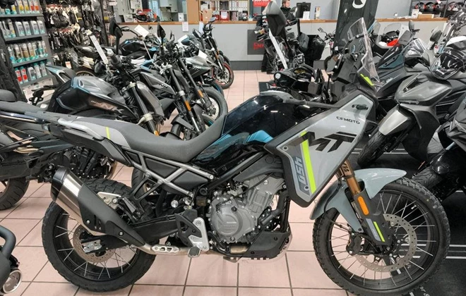 CFMOTO 450MT
