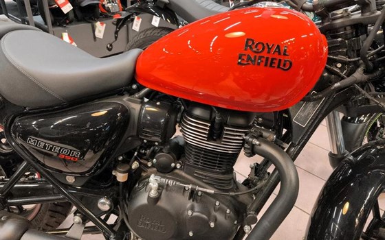 Gebrauchtmotorrad Royal Enfield Meteor 350 Fireball - Bild 2