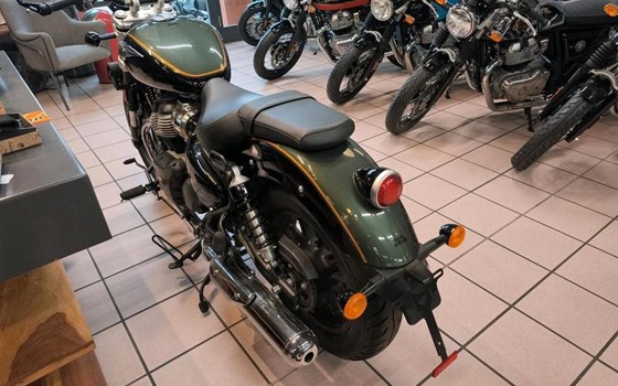 Gebrauchtmotorrad Royal Enfield Super Meteor 650 - Bild 9