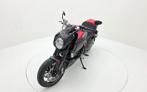 Motorrad Occasion Ducati Diavel 1200 - Bild 3