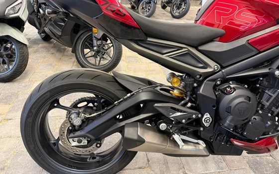 Gebrauchtmotorrad Triumph Street Triple 765 RS - Bild 2