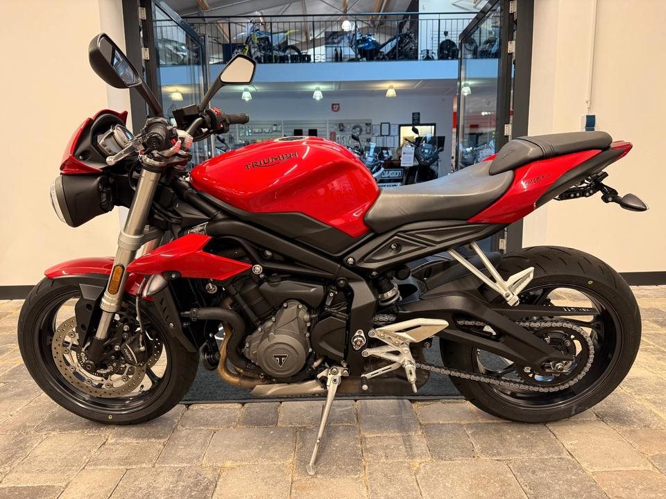 Triumph Street Triple