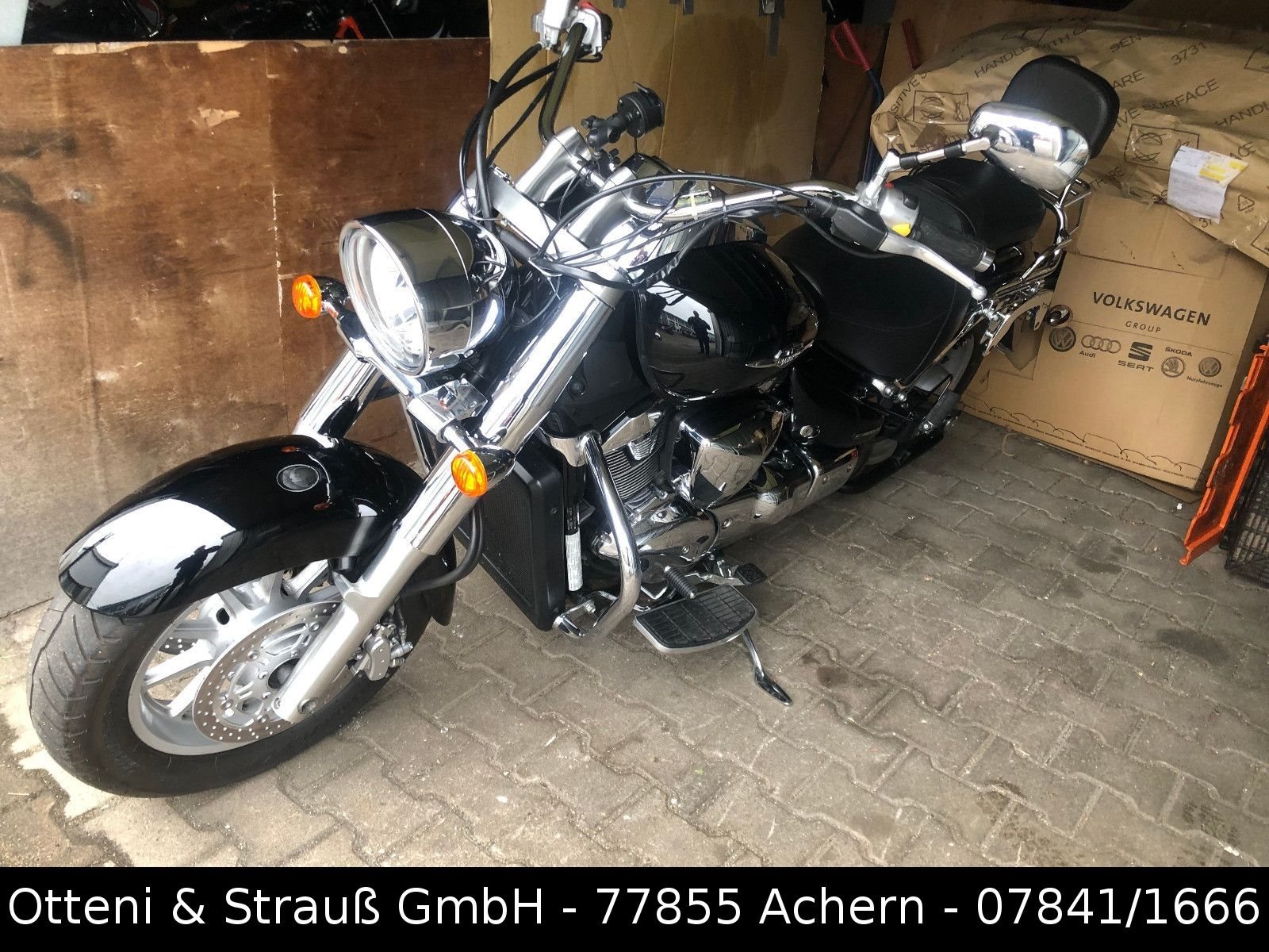 Suzuki Intruder C1800R