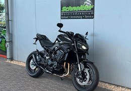 Neumotorrad Kawasaki Z 900RS Black Edition