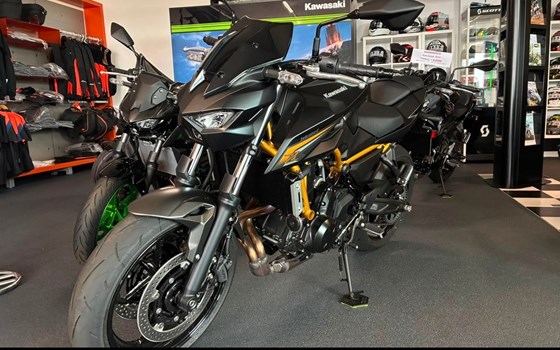 Gebrauchtmotorrad Kawasaki Z650 S - Bild 1