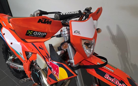Gebrauchtmotorrad KTM 300 EXC CHAMPION EDITION - Bild 6
