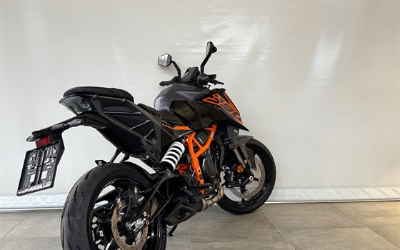 Neufahrzeug KTM 390 Duke - Bild 6