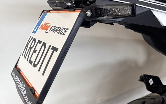 Neufahrzeug KTM 125 SMC R - Bild 8