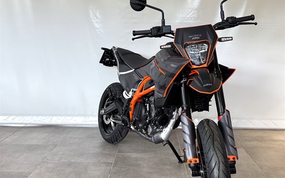 Neufahrzeug KTM 125 SMC R - Bild 3