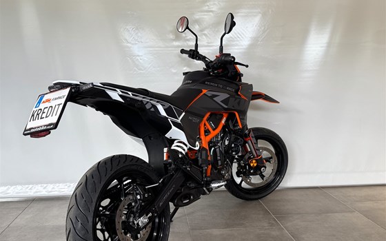 Neufahrzeug KTM 125 SMC R - Bild 6