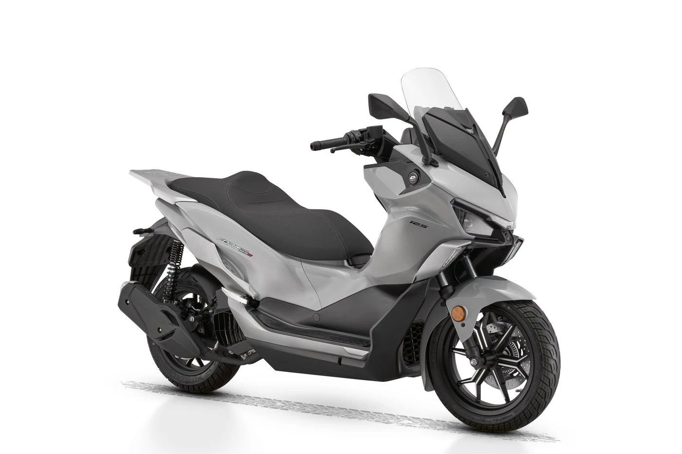 QJ Motor Fort 125 N