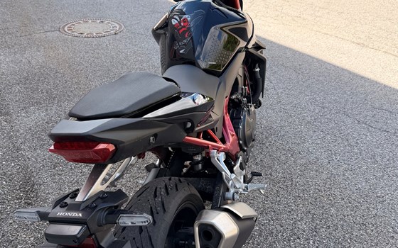 Gebrauchtmotorrad Honda CB750 Hornet - Bild 4