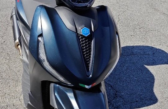Gebrauchtmotorrad Piaggio Beverly 400 hpe - Bild 5