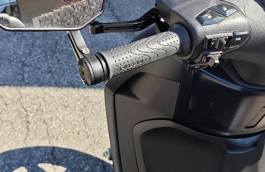 Gebrauchtmotorrad Piaggio Beverly 400 hpe - Bild 7
