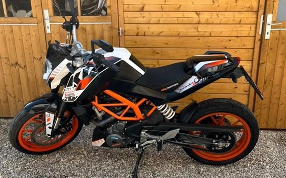 Gebrauchtmotorrad KTM 390 Duke - Bild 4