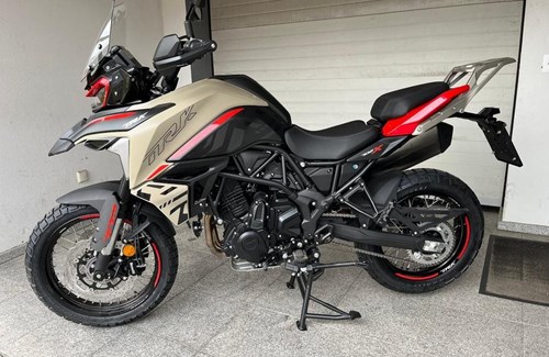 Neumotorrad Benelli TRK 702 X