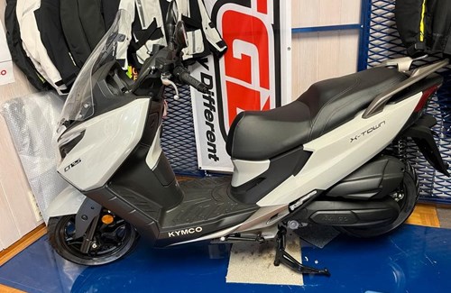 Neumotorrad Kymco X-Town CT 125i CBS