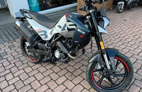 Neumotorrad Benelli BKX 125 S