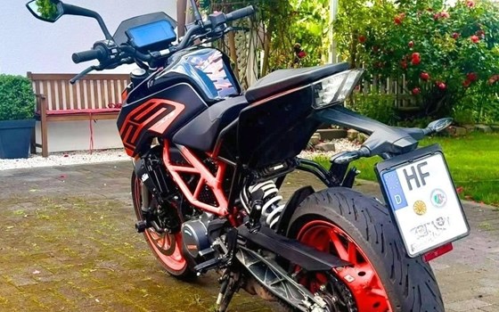 Gebrauchtmotorrad KTM 125 Duke - Bild 5