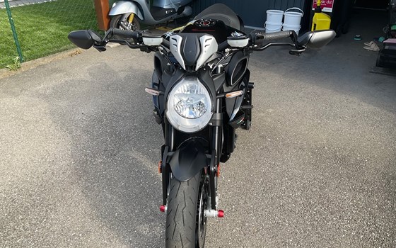 Gebrauchtmotorrad MV Agusta Dragster 800 R - Bild 1