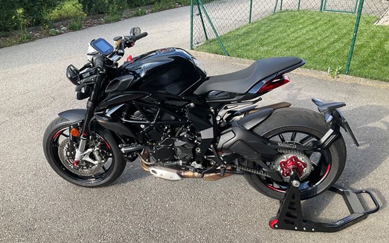 Gebrauchtmotorrad MV Agusta Dragster 800 R - Bild 2