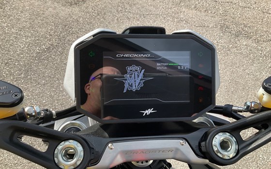 Gebrauchtmotorrad MV Agusta Dragster 800 R - Bild 6