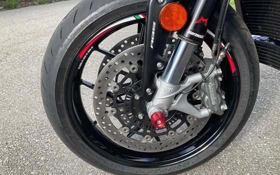 Gebrauchtmotorrad MV Agusta Dragster 800 R - Bild 8