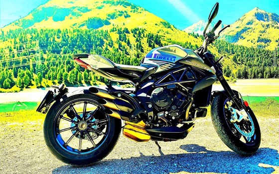 Gebrauchtmotorrad MV Agusta Brutale 800 RR - Bild 1