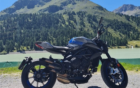 Gebrauchtmotorrad MV Agusta Brutale 800 RR - Bild 2