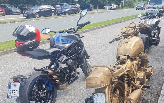 Gebrauchtmotorrad MV Agusta Brutale 800 RR - Bild 7