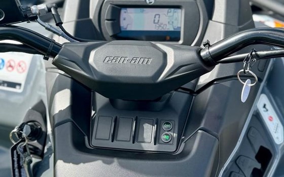 Neufahrzeug Can-Am Outlander DPS 570 T - Bild 5