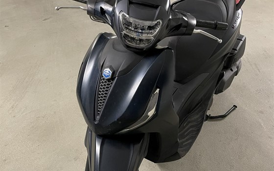 Gebrauchtmotorrad Piaggio Beverly 400 hpe - Bild 5