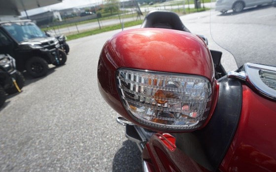 Gebrauchtmotorrad Honda GL 1800 Goldwing - Bild 7
